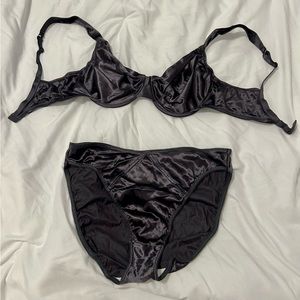 Vintage 80s Victoria’s Secret Satin Bra and Pantie Lingerie Set